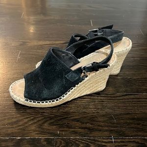 Toms Wedge Sandals size 6 black